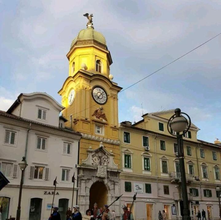In The Centar Apartment Rijeka Exterior foto